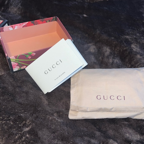 Gucci Card Case Wallet - Picture 3 of 3